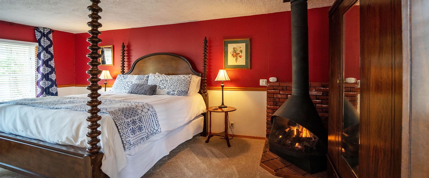 5 Ojo Inn, the only 4star historic Eureka Springs Bed and Breakfast