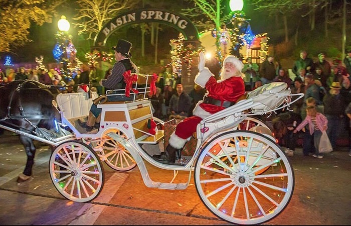 santa in carriage