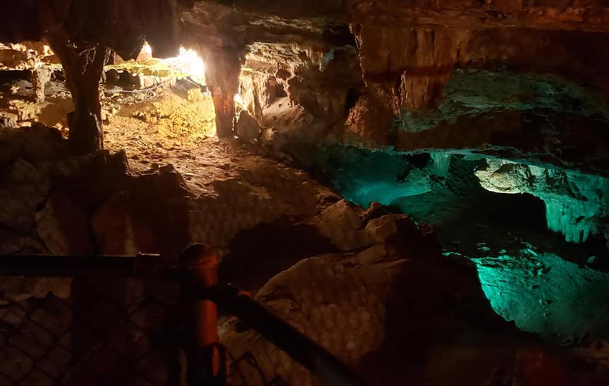 Onyx Cave Eureka Springs Arkansas